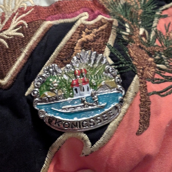 Rare Vintage Bogner Ski Snowsuit 80s Western Bavarian Mountain Eagle Coral Pink - Picture 6 of 16